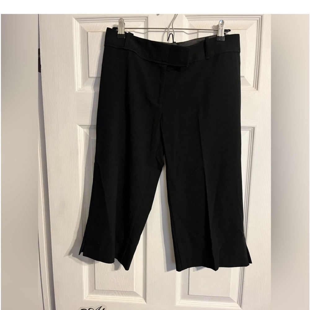 NWT BCBG MAXAZARIA Black Capri Dress Pants